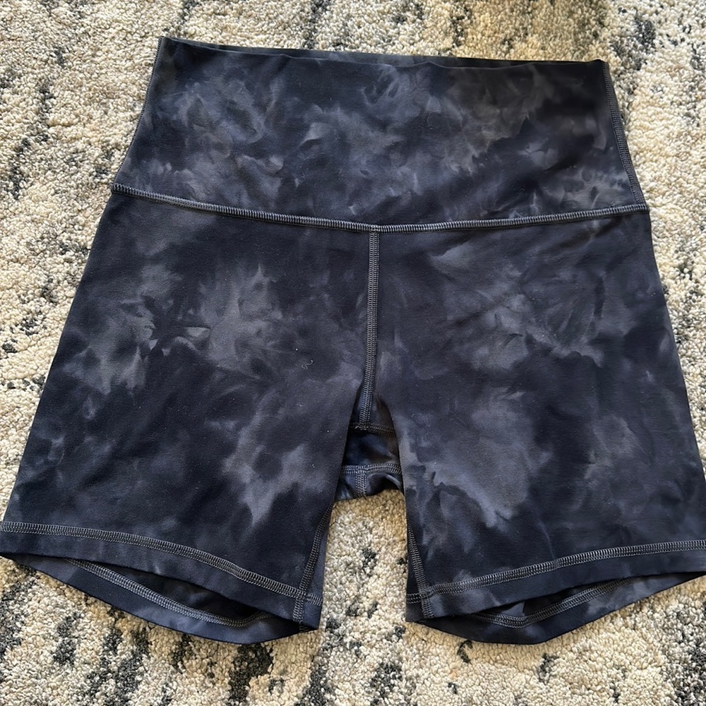 Lululemon Align Shorts 6”